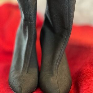 Bagley Mischka Flirty Zippered Quiet Luxury Ankle Boots - 4” heel Black